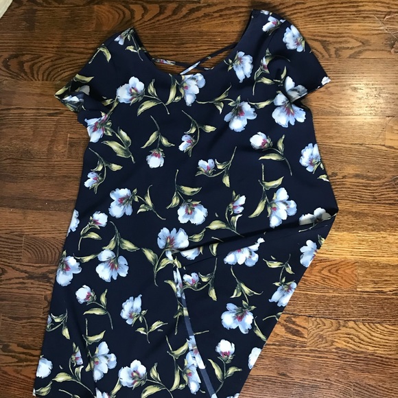 Soprano Dresses & Skirts - Floral Dress.